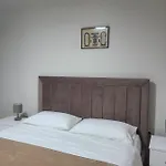 Home Inn Apartaments Tirana