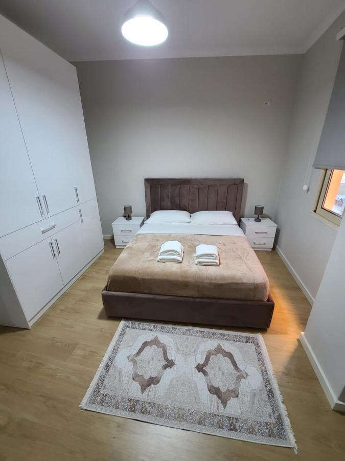 Home Inn Apartaments Tirana Apartament